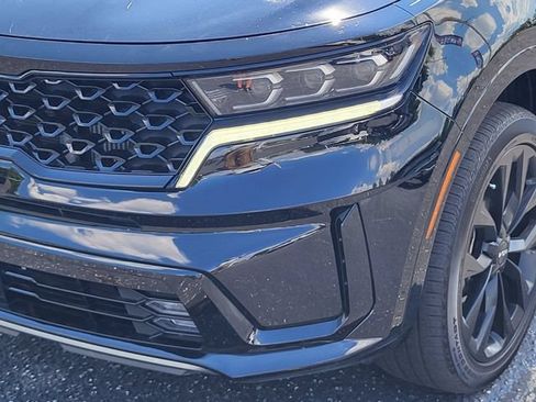 Certified 2023 Kia Sorento SX AWD/4WD image 8