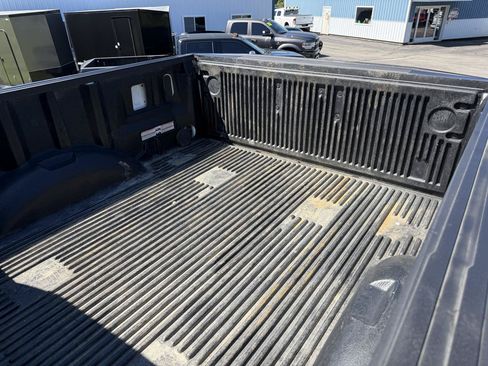 Used 2017 Ford F150 XL w/ Equipment Group 101A Mid AWD/4WD image 36