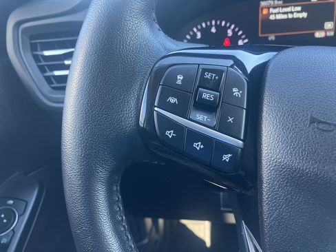 Certified 2021 Ford Escape SEL AWD/4WD image 25