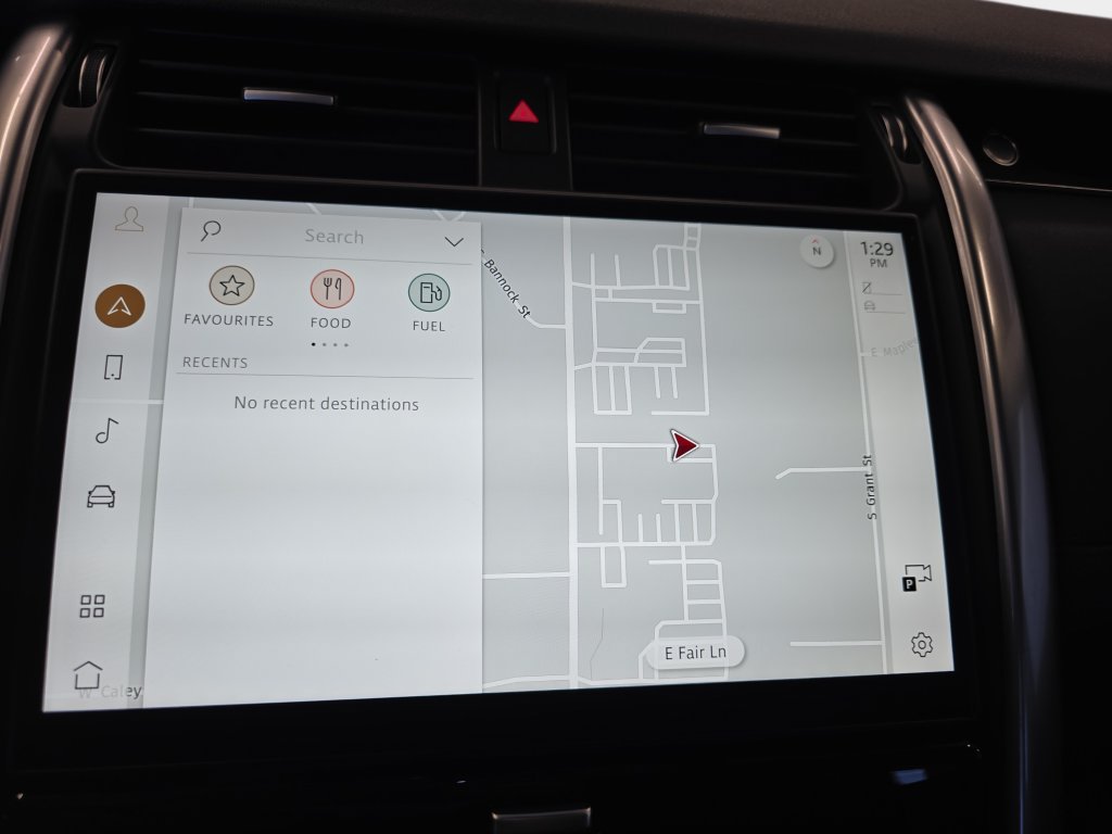 Certified 2024 Land Rover Discovery S AWD/4WD image 26