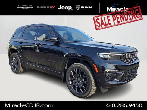 Used 2025 Jeep Grand Cherokee Summit w/ Adv Protech Group IV image 1