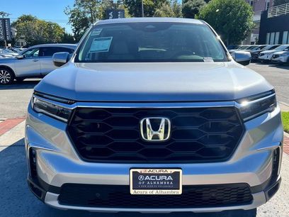 Used 2025 Honda Pilot EX-L