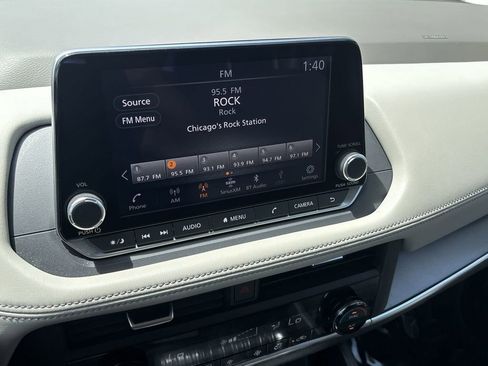 Certified 2024 Nissan Rogue SV AWD/4WD image 12