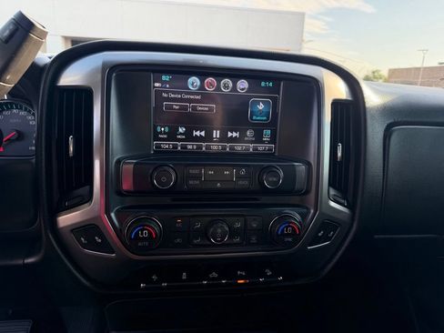 Used 2018 Chevrolet Silverado 1500 LT w/ All Star Edition AWD/4WD image 30