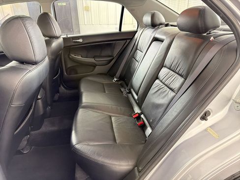 Used 2005 Honda Accord EX-L image 15