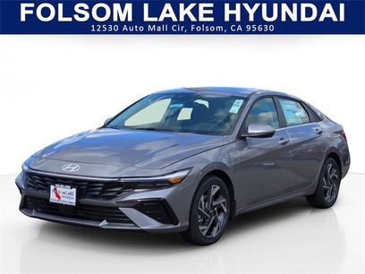 New 2025 Hyundai Elantra SEL