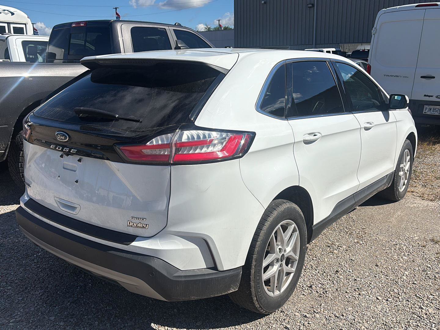 Used 2024 Ford Edge SEL AWD/4WD image 4