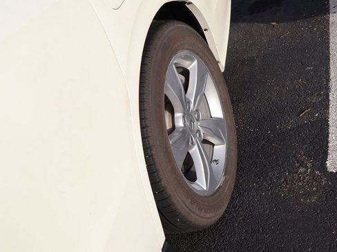 Certified 2018 Honda Odyssey EX-L image 12