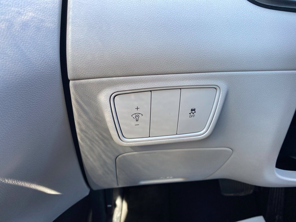 Certified 2024 Hyundai Tucson SE FWD image 22
