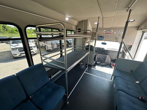Used 2025 Ford E-450 and Econoline 450 Super Duty w/ Shuttle Bus Prep Package RWD image 17