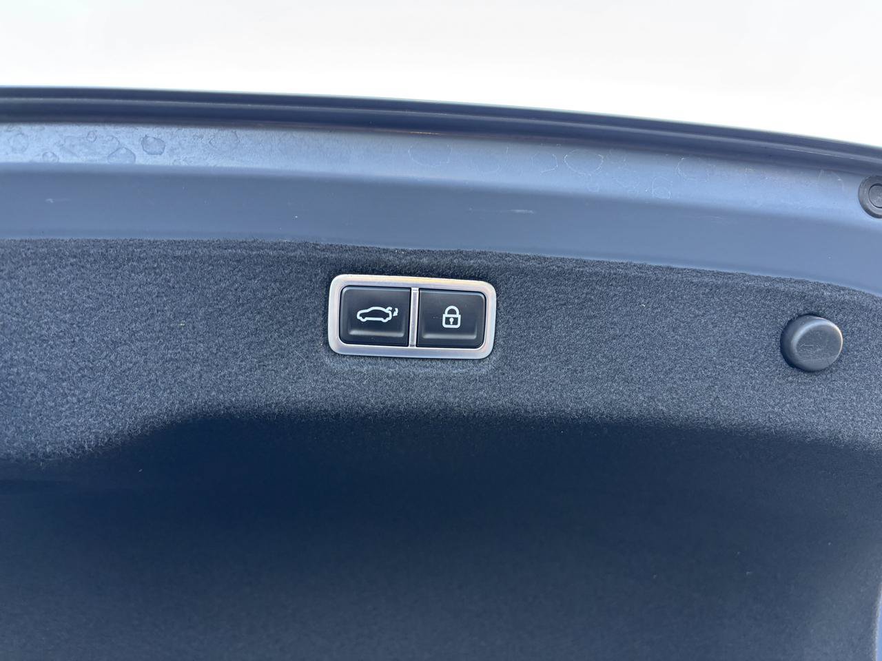 Used 2024 Hyundai Sonata Limited FWD image 20