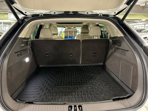 Certified 2023 Lincoln Nautilus Reserve AWD/4WD image 28