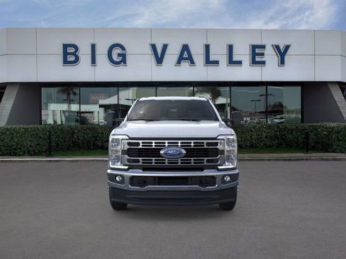New 2026 Ford F350 XL w/ XL Chrome Package AWD/4WD image 6