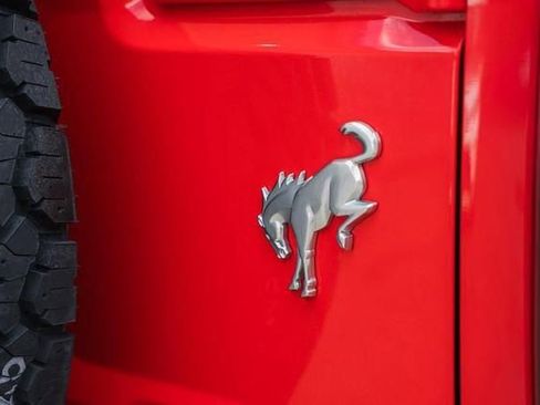 Used 2023 Ford Bronco Black Diamond image 10