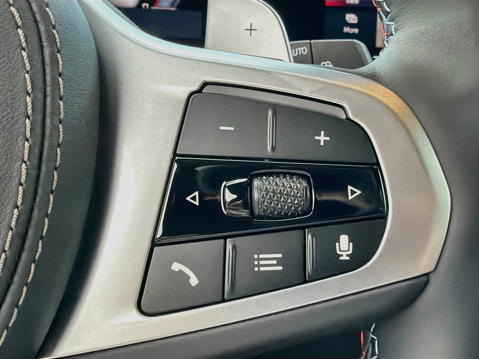 New 2027 BMW X7 M60i AWD/4WD image 40