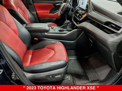 Used 2023 Toyota Highlander XSE AWD/4WD image 34