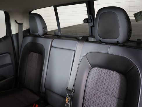 Used 2017 Chevrolet Colorado Z71 RWD image 27