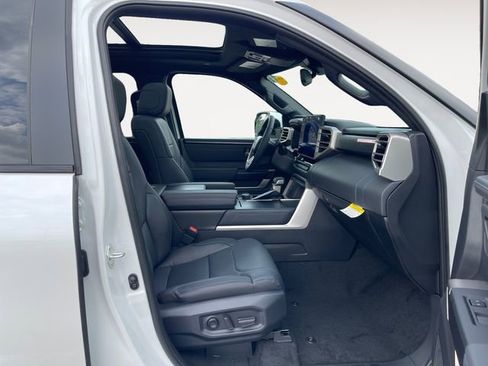 New 2026 Toyota Tundra Platinum AWD/4WD image 15