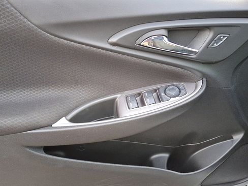 Used 2024 Chevrolet Malibu LT image 23