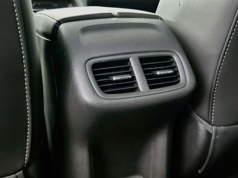 Used 2023 Buick Envision Essence FWD image 13