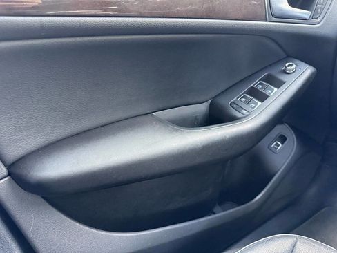 Used 2013 Audi Q5 2.0T Premium w/ Convenience Pkg image 14