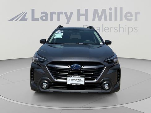 Certified 2025 Subaru Outback AWD/4WD image 8
