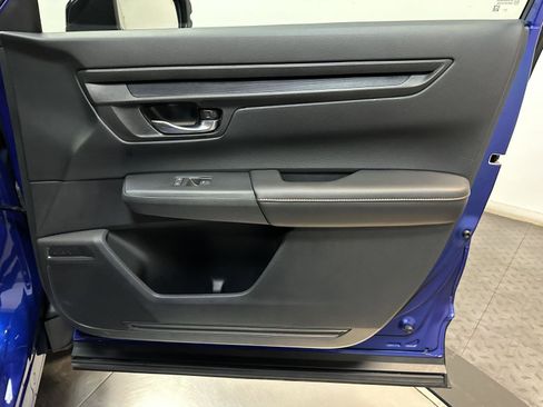 Certified 2025 Honda CR-V Sport image 37