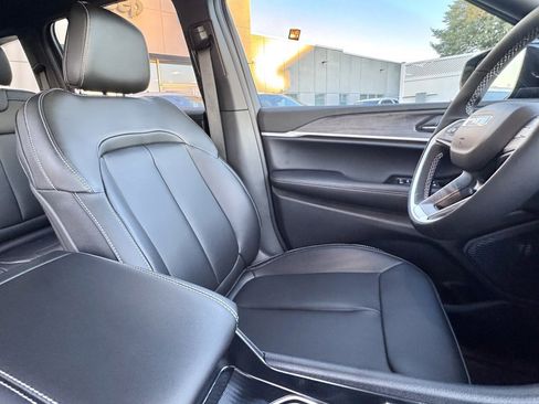 New 2025 Jeep Grand Cherokee Limited w/ MOPAR Finishing Package image 20