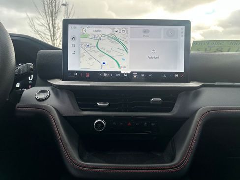 Certified 2025 Ford Explorer ST-Line image 27