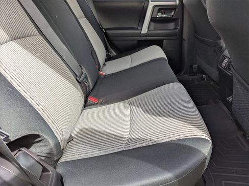 Used 2022 Toyota 4Runner SR5 AWD/4WD image 19