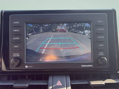 Used 2021 Toyota RAV4 LE FWD image 20