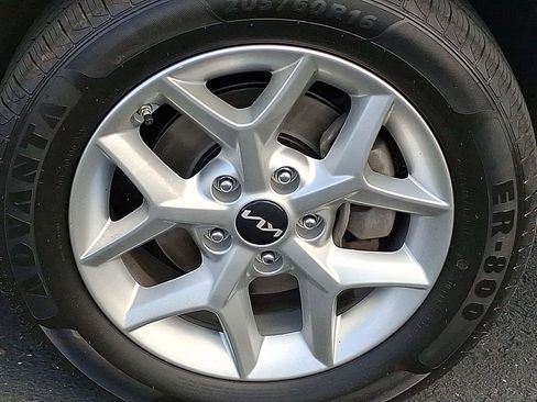 Certified 2024 Kia Soul LX w/ Option Group 015 FWD image 8