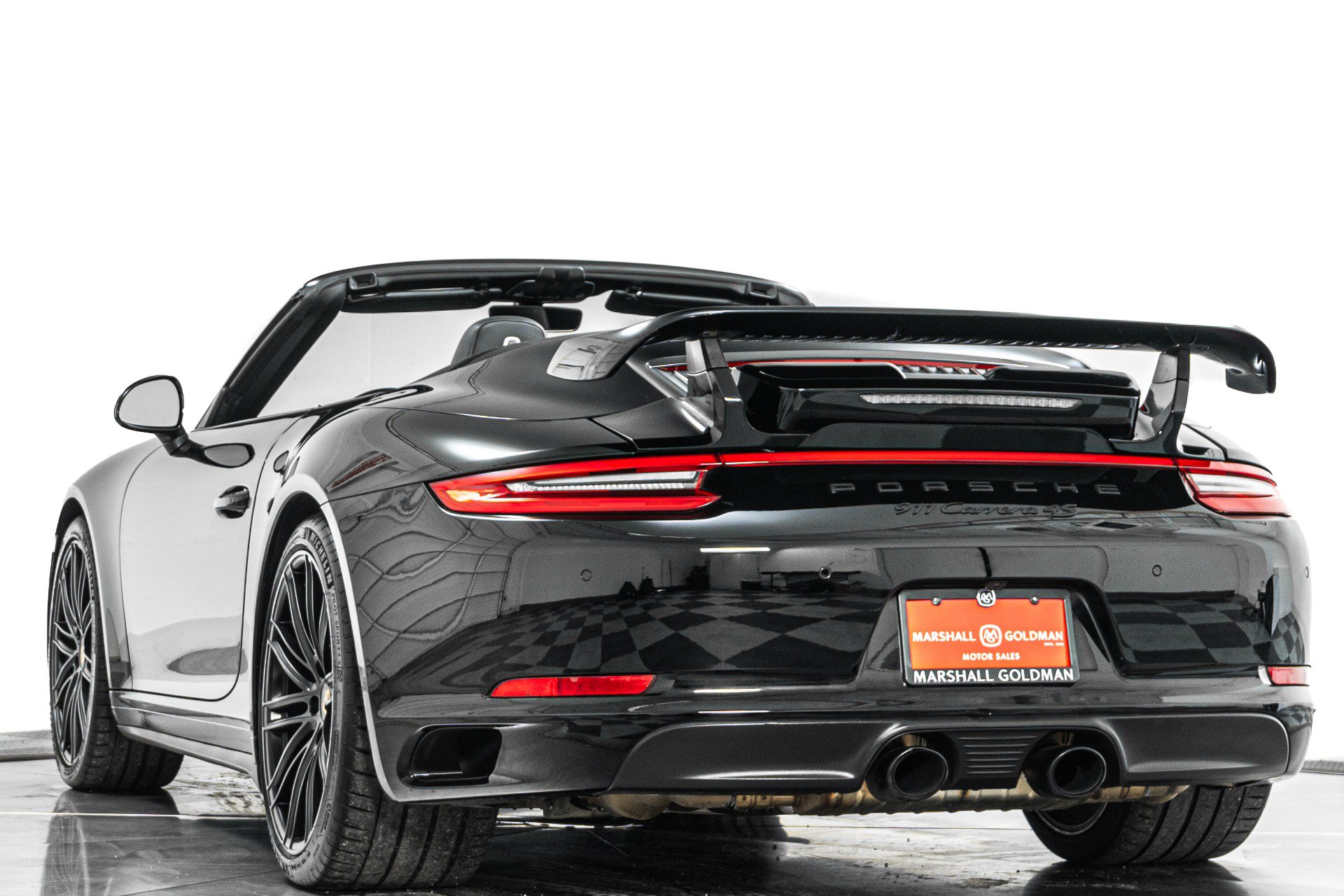 Used 2018 Porsche 911 Carrera 4S AWD/4WD image 17