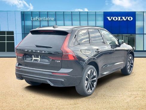 New 2026 Volvo XC60 T8 Plus w/ Protection Package Premier AWD/4WD image 4