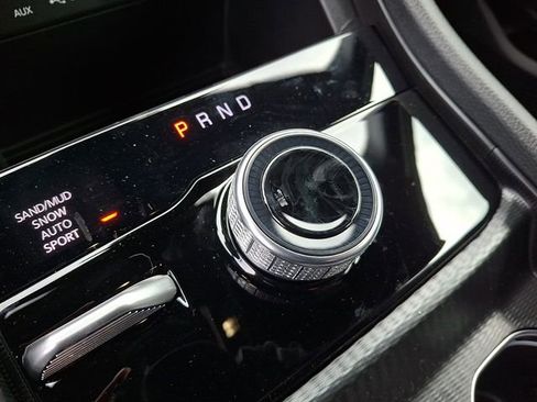 New 2025 Jeep Grand Cherokee L Limited w/ Black Appearance Package image 17