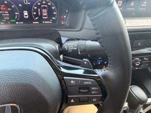 Used 2024 Honda Accord Touring image 20