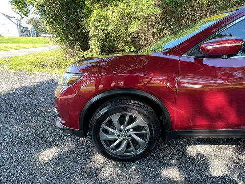 Used 2015 Nissan Rogue SL w/ SL Premium Package AWD/4WD image 2