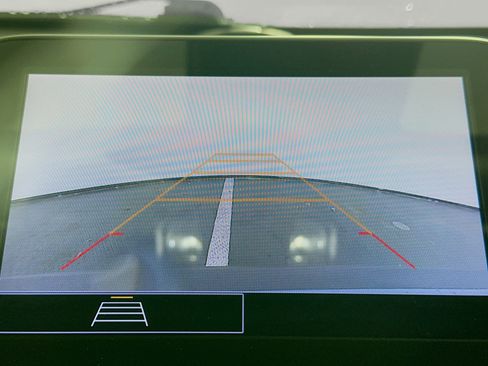 Used 2024 Chevrolet Malibu LT image 22