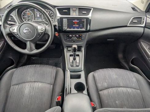 Used 2019 Nissan Sentra SV image 17