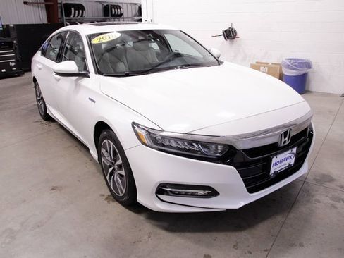 Used 2018 Honda Accord EX image 7