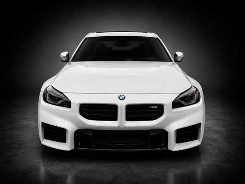 Used 2026 BMW M2 w/ Lighting Package RWD image 5