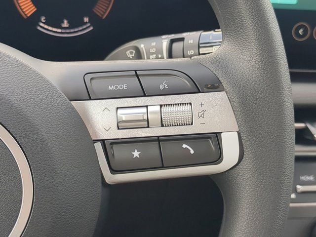 New 2025 Hyundai Tucson SE FWD image 23