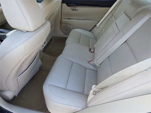 Used 2014 Lexus ES 350 image 9