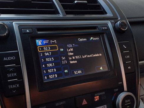 Used 2013 Toyota Camry LE image 7