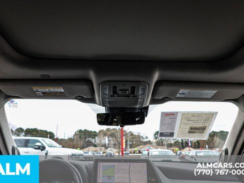 Used 2021 Toyota Highlander Platinum image 64