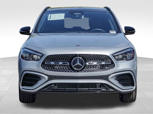 Certified 2025 Mercedes-Benz GLA 250 image 2