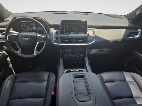 Used 2022 Chevrolet Tahoe Z71 w/ Z71 Off-Road Package AWD/4WD image 9
