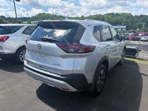 Used 2023 Nissan Rogue SV w/ SV Premium B Package AWD/4WD image 4