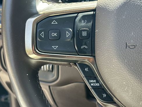 Used 2025 RAM 1500 Limited AWD/4WD image 26