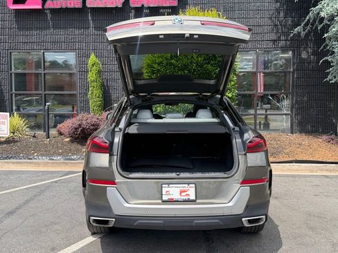 Used 2023 BMW X6 xDrive40i w/ Premium Package AWD/4WD image 17